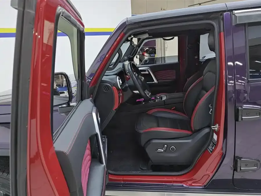 BAIC BJ40 Beijing Off-road BJ40 2020 2.0T Automatic 4WD City Hunter Edition Supreme Edition 2022 — миниатюра 3