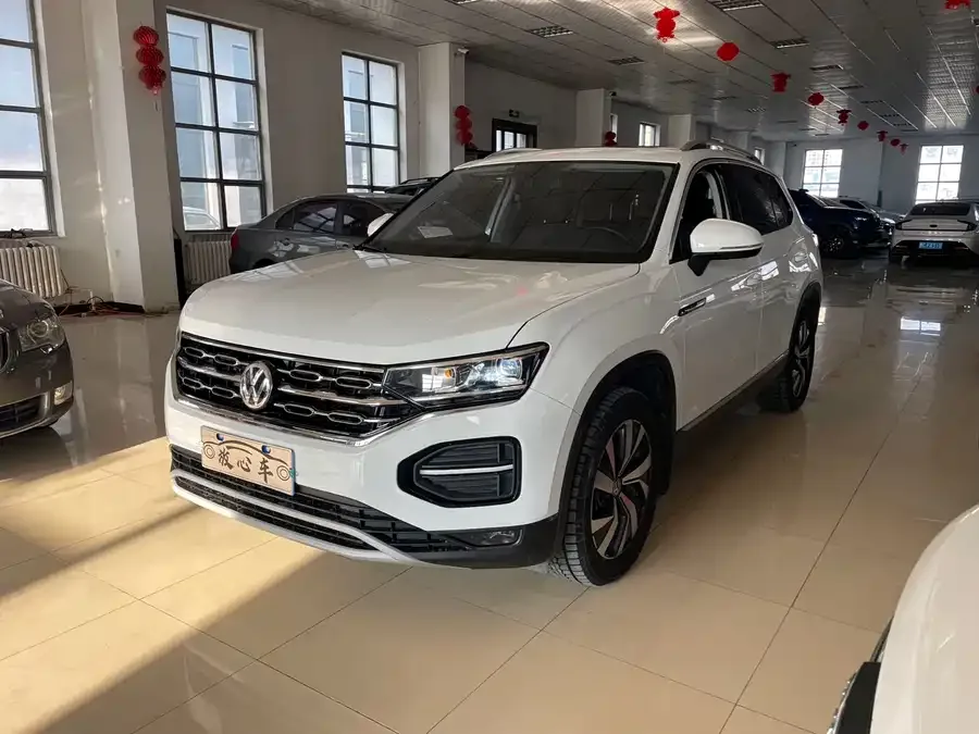 Volkswagen Tayron Tanyue 2022 280TSI 2WD Luxury Smart Edition 2022 — фото 1, купить с доставкой в Москву