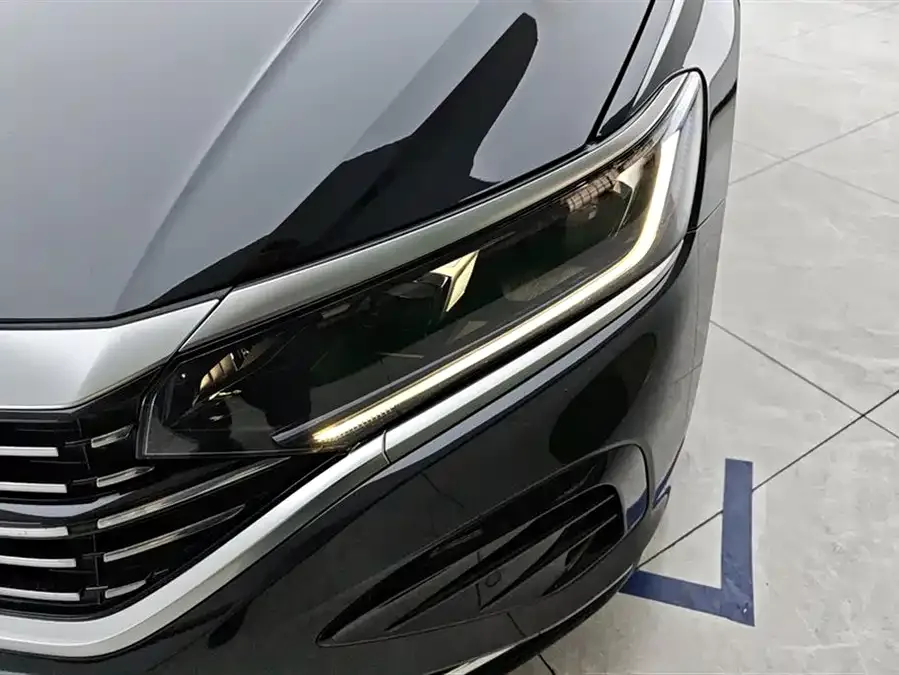 Volkswagen Passat Passat 2022 330TSI Elite Edition 2022 — миниатюра 5