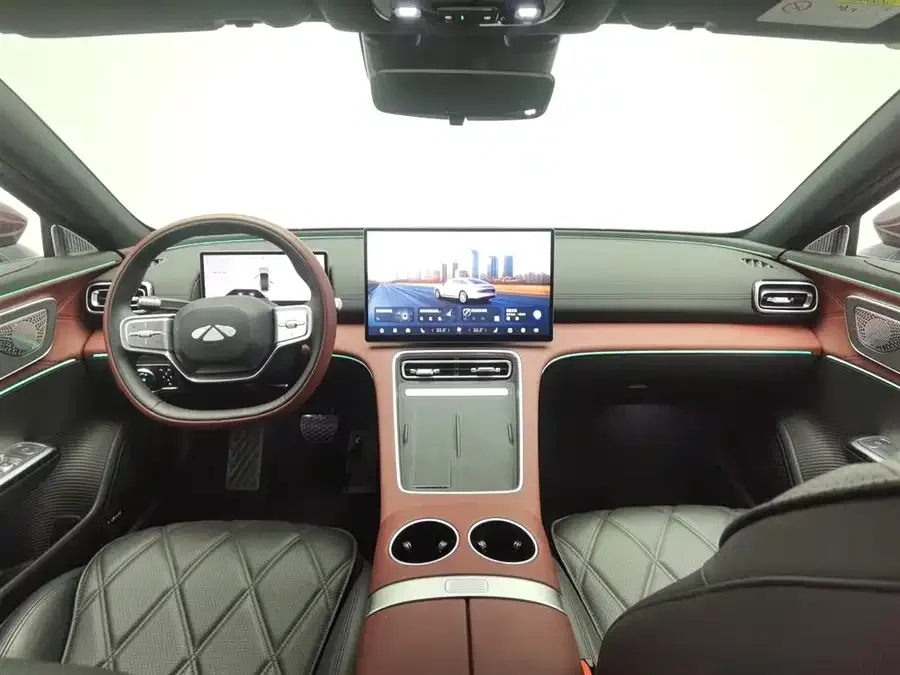 Chery Fengyun Fengyun A9L Fengyun A9L 2025 four-wheel drive high-energy peak version 2025 — миниатюра 2