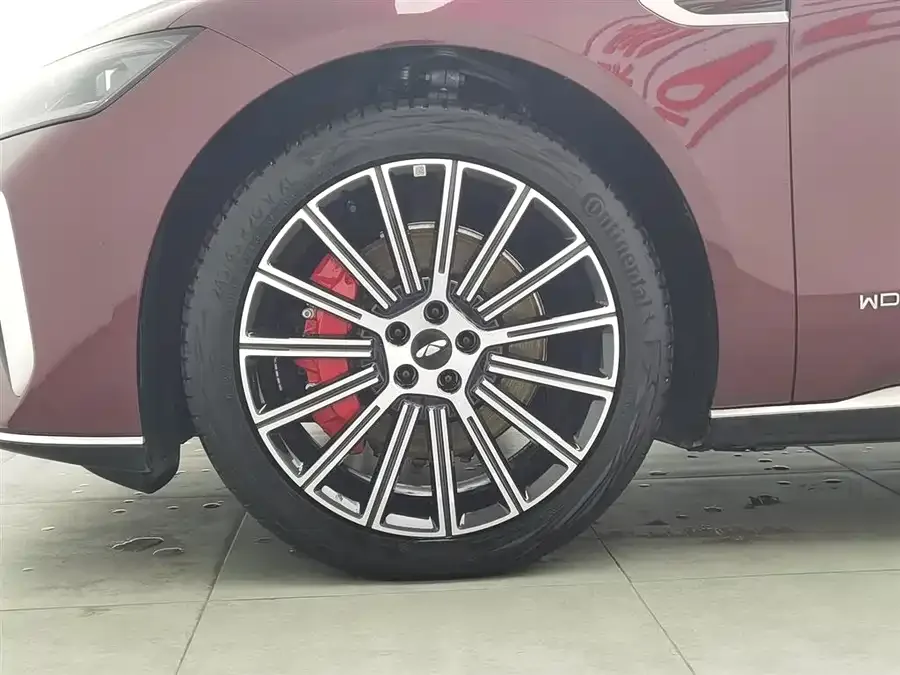 Chery Fengyun Fengyun A9L Fengyun A9L 2025 four-wheel drive high-energy peak version 2025 — миниатюра 5