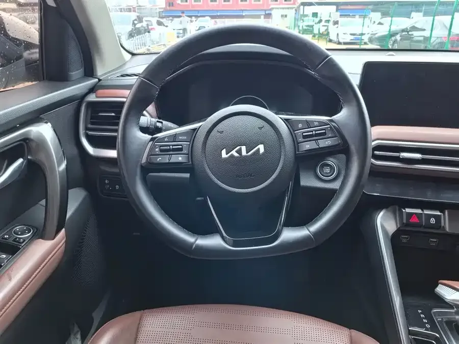 Kia Sportage Smart Run 2021 Ace 2.0L Wonderful Edition 2024 — миниатюра 3