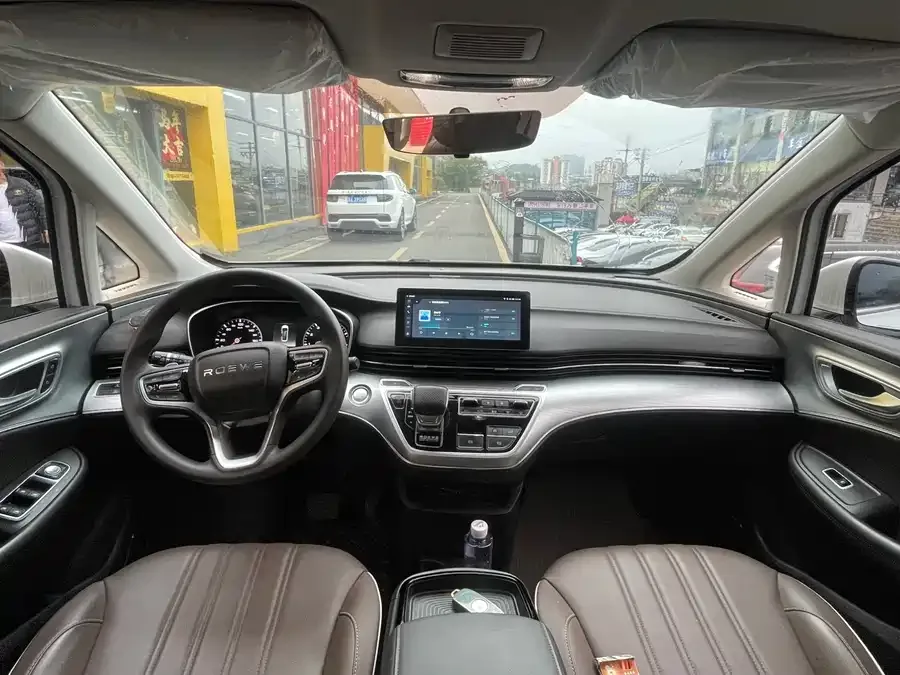 Roewe iMAX8 Roewe iMAX8 2023 400TGI Comfort Edition 2024 — миниатюра 2