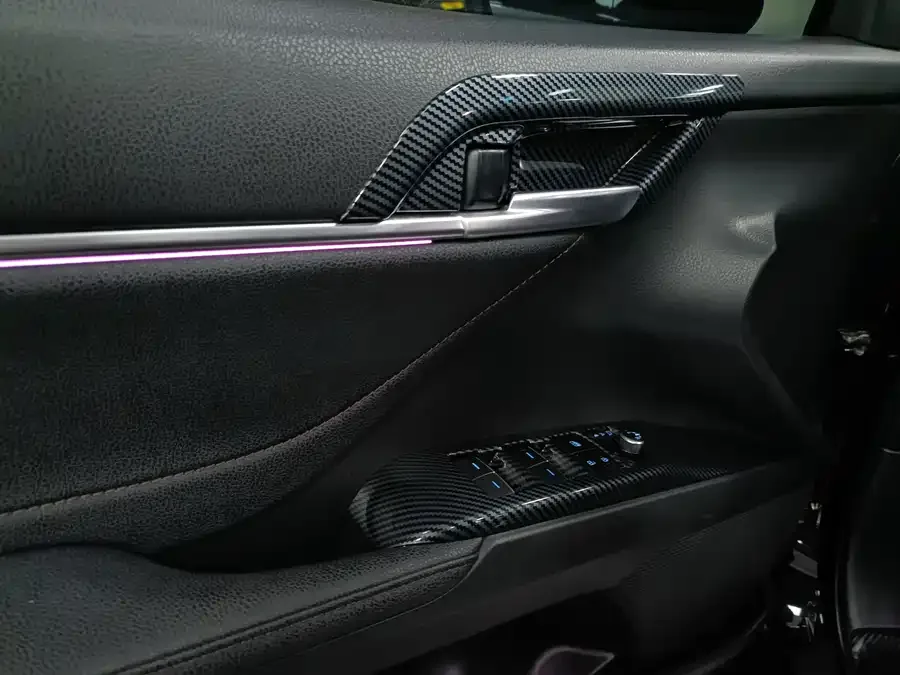 Toyota Camry Camry 2023 2.0G Deluxe Edition 2024 — миниатюра 5