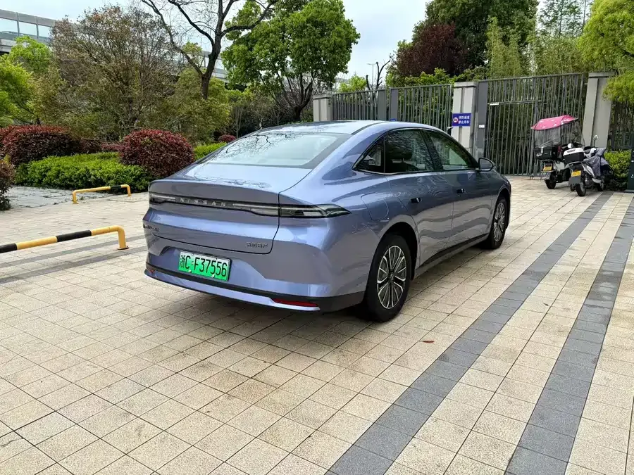Nissan N6 Nissan N6 2026 180 Max 2025 — миниатюра 3