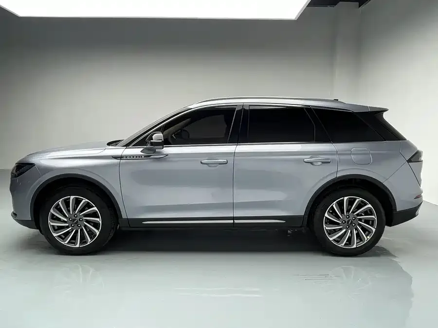 Lincoln Adventurer Adventurer 2023 2.0T 2WD Elegant Edition 2024 — миниатюра 2