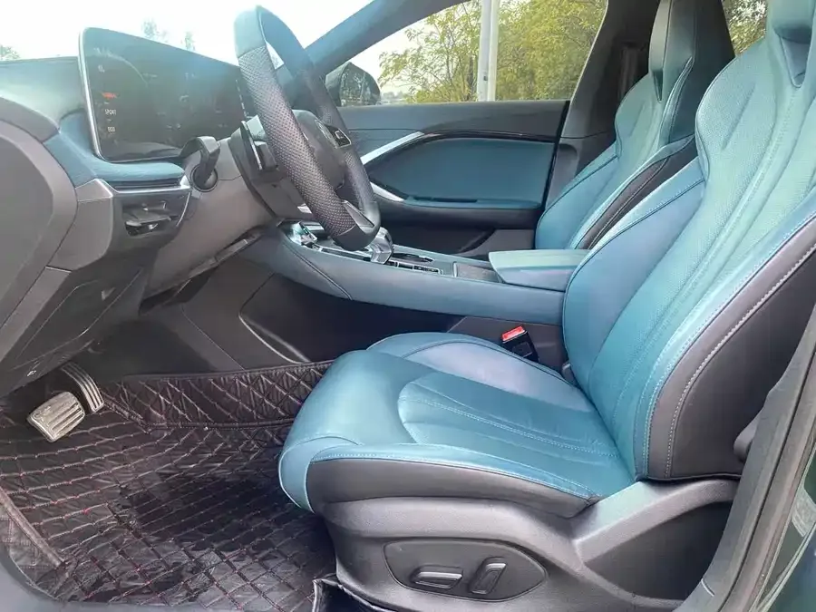 MG 7 MG7 2023 2.0T Automatic Beauty Hunter Luxury Edition 2023 — миниатюра 4