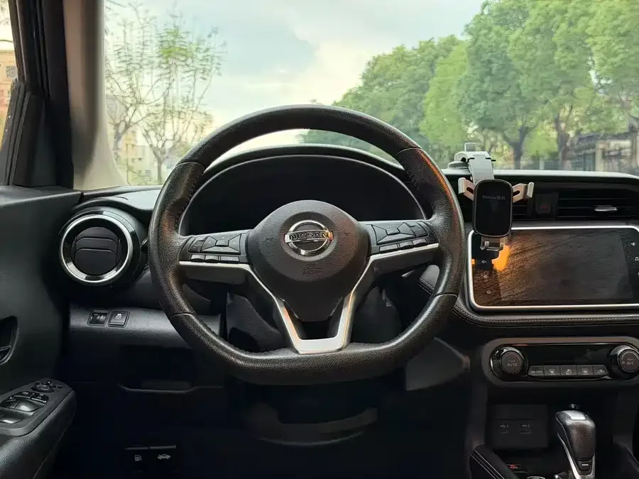 Nissan Kicks Kicks 2022 1.5L CVT XV Luxury Edition 2022 — миниатюра 5