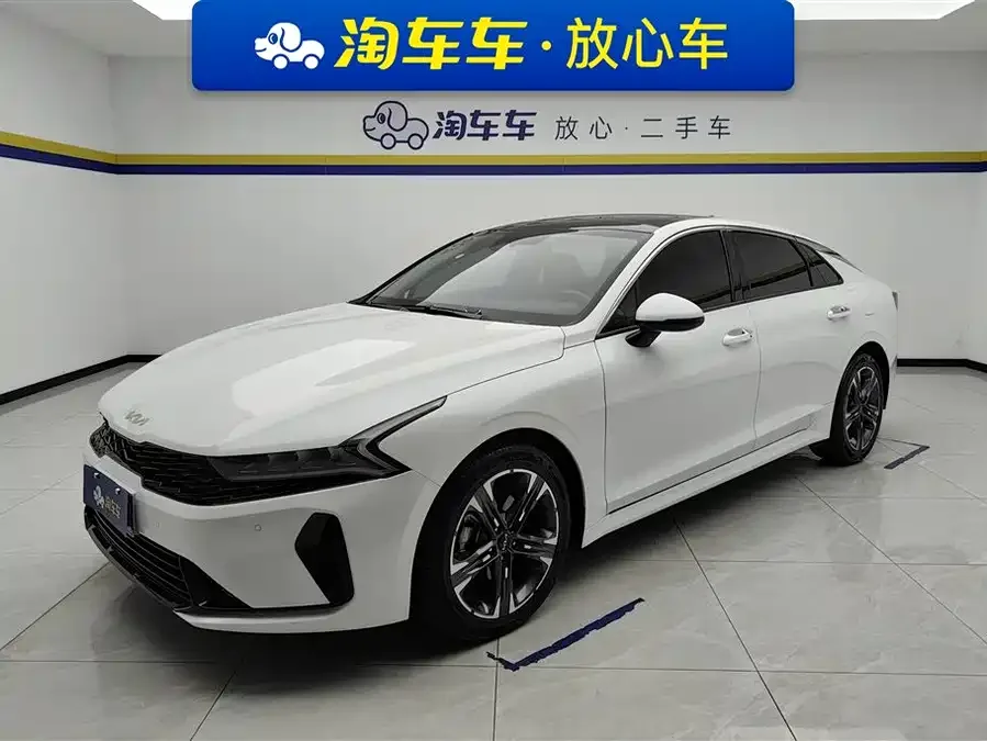 Kia K5 2023