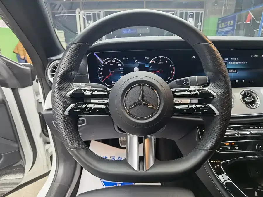 Mercedes-Benz E-Class Mercedes-Benz E-Class (Imported) 2021 E 300 Coupe 2022 — миниатюра 3