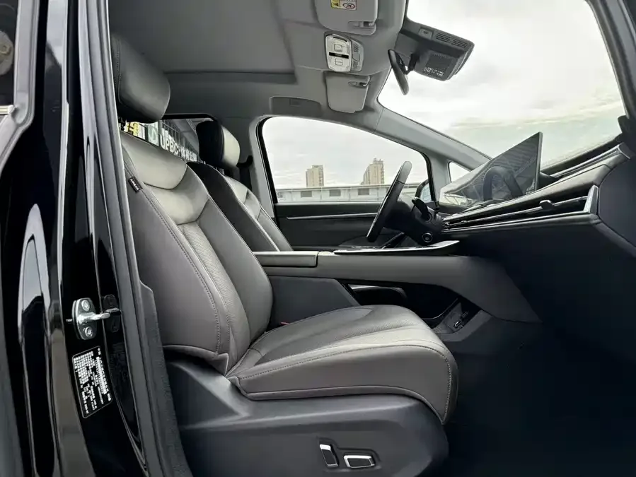 Maxus Dajia 7 Dajia 7 2024 Super Hybrid Ultra-Long Range Flagship Edition 2024 — миниатюра 3
