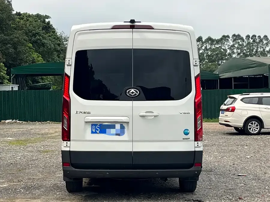 Maxus Xintu V90 Xintu V90 2021 2.0T Manual Smart King Rear-Wheel Drive Single Tire Long Wheelbase High Roof 7 Seats 2022 — миниатюра 5