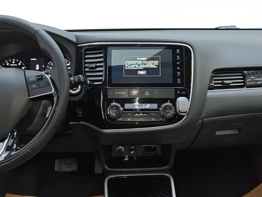 Mitsubishi Outlander Outlander 2021 2.4L 4WD Enjoy Edition 7 Seaters 2022 — миниатюра 4
