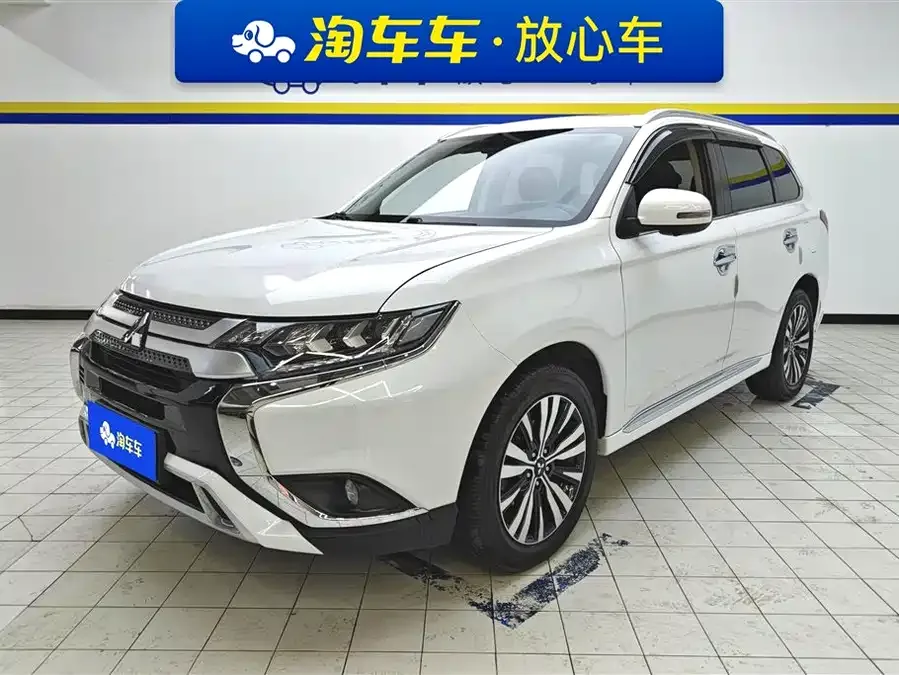 Mitsubishi Outlander 2022