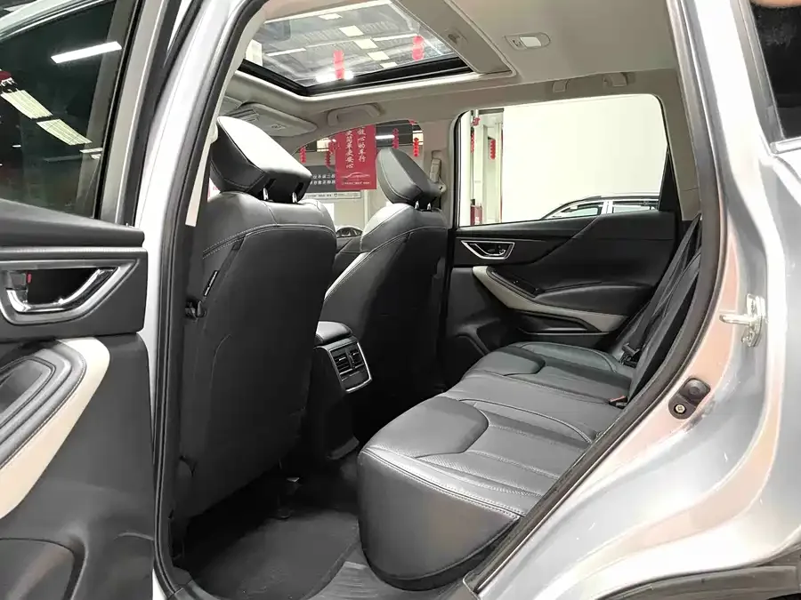 Subaru Forester Forester 2022 2.0i AWD Luxury Edition EyeSight 2022 — миниатюра 3