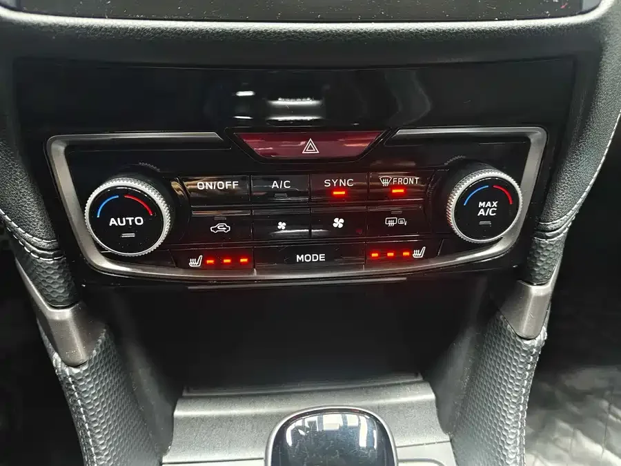 Subaru Forester 2022 Forester 2.0i AWD Ultimate Edition EyeSight 2022 — миниатюра 4