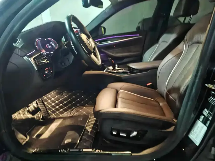 BMW 5 Series BMW 5 Series 2023 facelift 530Li Exclusive M Sport Package 2023 — миниатюра 4