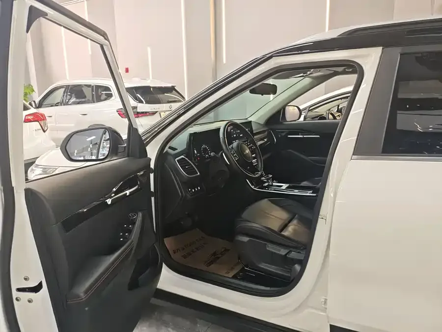 Kia KX3 Aopao (Seltos) KX3 2021 1.5L CVT Trend Edition 2022 — миниатюра 3
