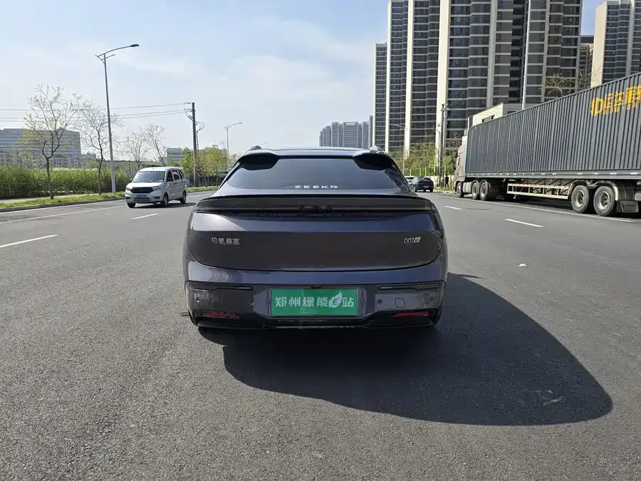 Zeekr 007GT Zeekr 007GT 2025 rear-wheel drive intelligent driving version 75kWh 2025 — миниатюра 4