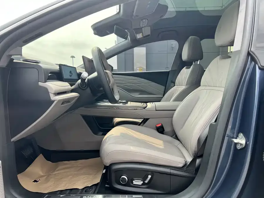 Geely Galaxy Star 8 Galaxy Star 8 2025 130km EM-P Starship Edition 2025 — миниатюра 5