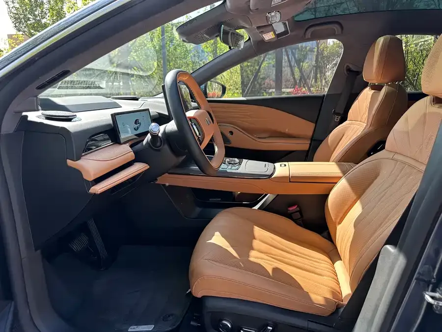 Geely Galaxy Star 8 Galaxy Star 8 2025 130km EM-P Starship Edition 2025 — миниатюра 4