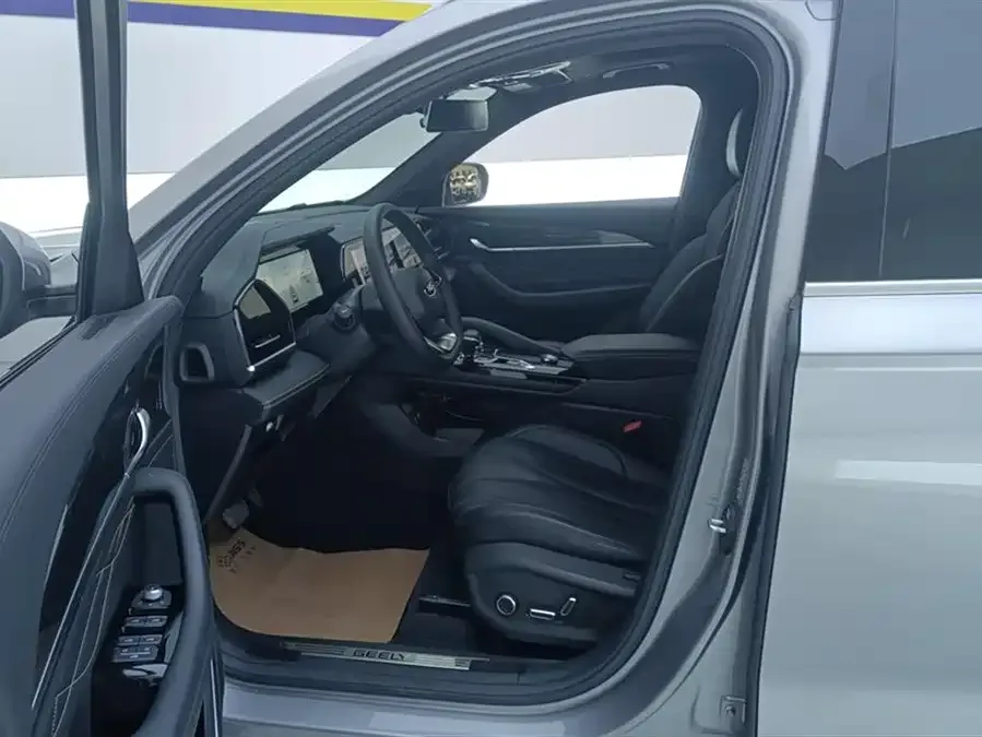 Geely Monjaro Xingyue L 2024 2.0TD DCT EVO 2WD Changfeng Edition 2024 — миниатюра 3
