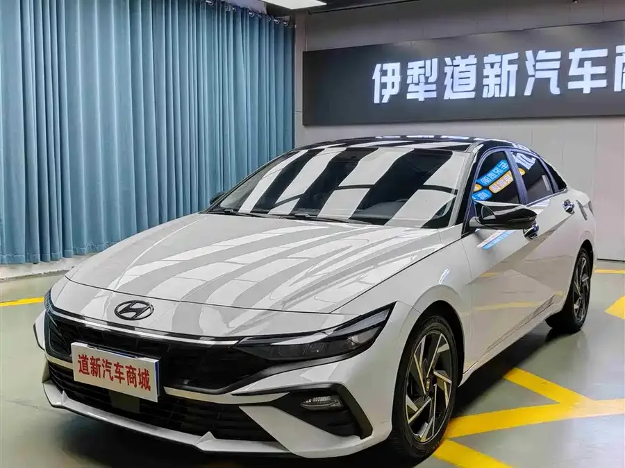 Hyundai Elantra Elantra 2023 1.5L CVT GLX Elite Edition 2024 — фото 1, купить с доставкой в Москву