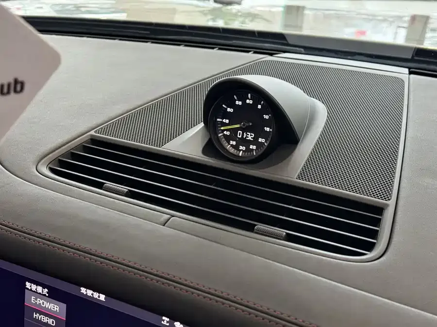 Porsche Panamera New Energy Panamera New Energy 2021 Panamera 4 E-Hybrid 2.9T 2022 — миниатюра 5
