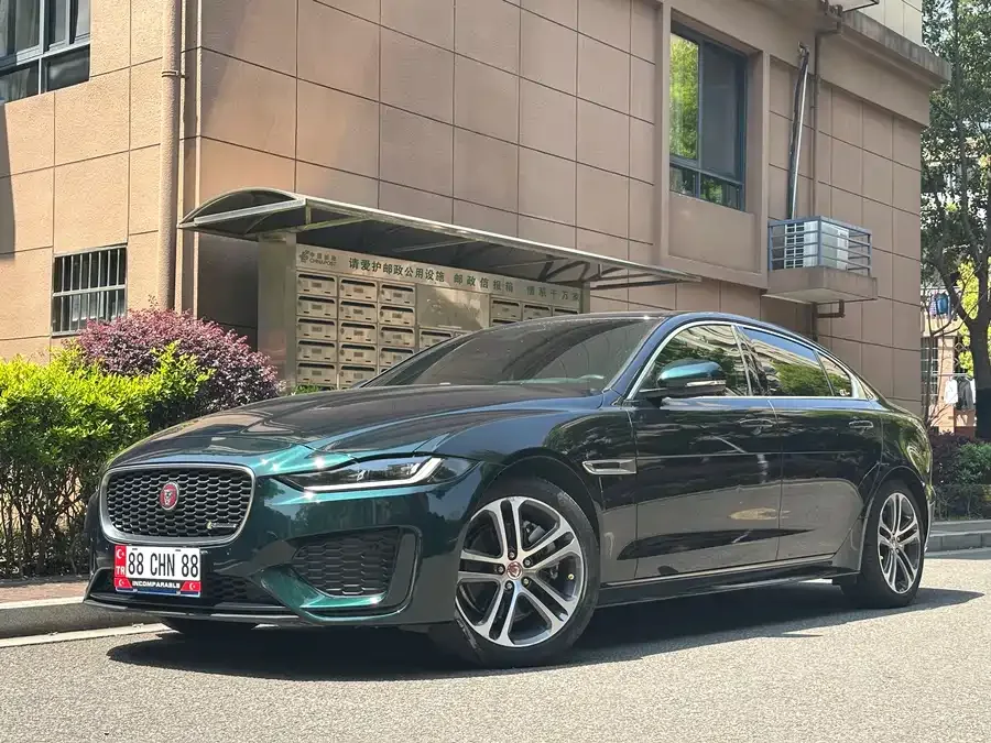 Jaguar XEL 2023 2.0T 250PS R-DYNAMIC S aggressive sports version 2023 — фото 1, купить с доставкой в Москву