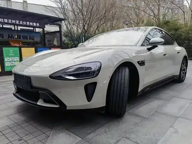 Xiaomi SU7 2025
