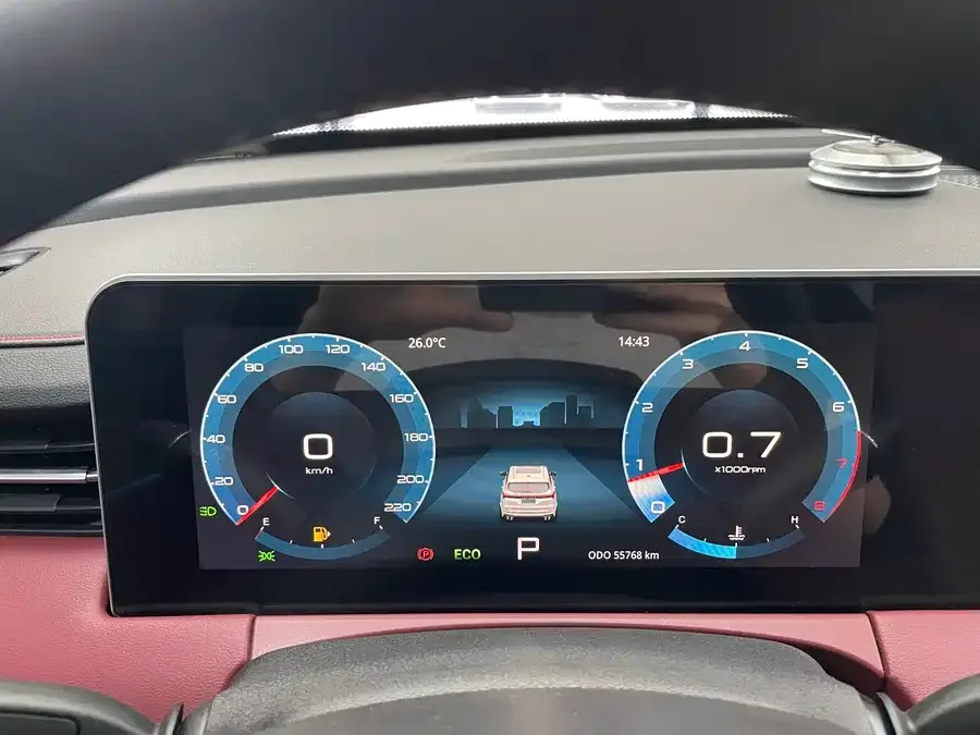 Jetour X70 PLUS JETOUR X70 PLUS 2023 1.5T DCT Brave PLUS 5-seater 2023 — миниатюра 4