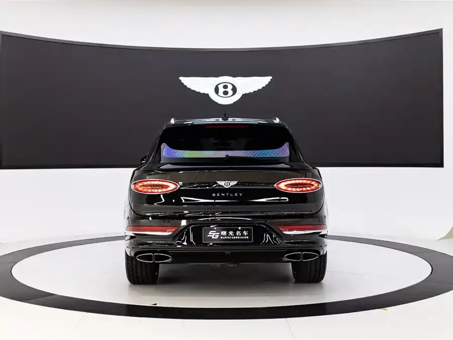 Bentley Bentayga Bentayga 2022 4.0T V8 2023 — миниатюра 2