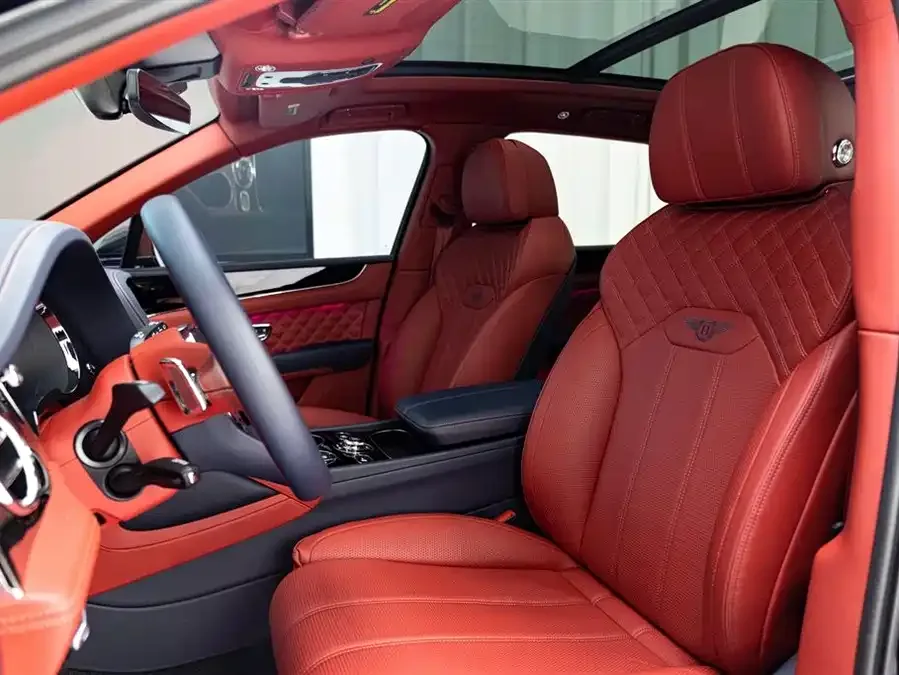 Bentley Bentayga Bentayga 2022 4.0T V8 2023 — миниатюра 3