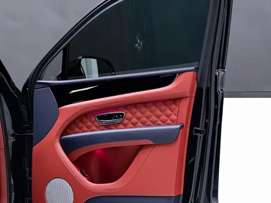 Bentley Bentayga Bentayga 2022 4.0T V8 2023 — миниатюра 5