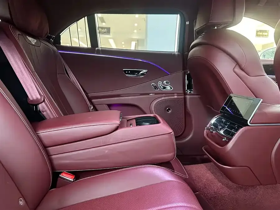 Bentley Flying Spur PHEV Mercedes-Benz Plug-in Hybrid 2022 2.9T V6 Hybrid 2023 — миниатюра 2