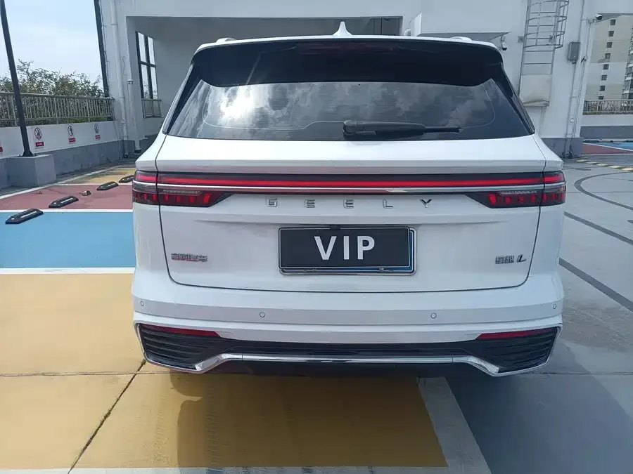 Geely Monjaro Xingyue L 2024 2.0TD High Power Automatic 2WD Yunqi Edition 2025 — миниатюра 4