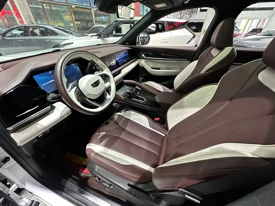 Geely Monjaro Xingyue L 2021 2.0TD DCT EVO 2WD Smart Edition 2023 — миниатюра 5