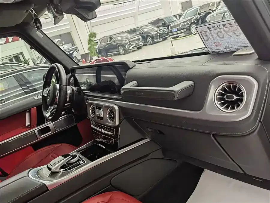 Mercedes-Benz G-rated Mercedes-Benz G-Class 2022 G 500 2023 — миниатюра 5