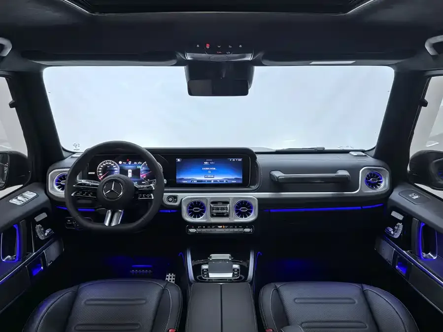 Mercedes-Benz G-rated Mercedes-Benz G-Class 2025 G 500 2026 — миниатюра 4