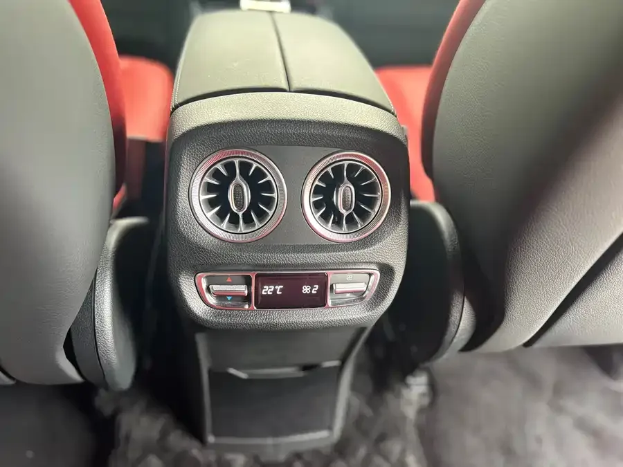 Mercedes-Benz G-rated Mercedes-Benz G-Class 2024 G 500 2024 — миниатюра 4