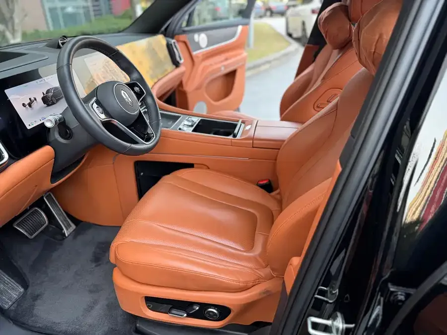 AITO M9 M9 2024 Extended Range Ultra Edition 52kWh 6-seater Edition 2025 — миниатюра 3