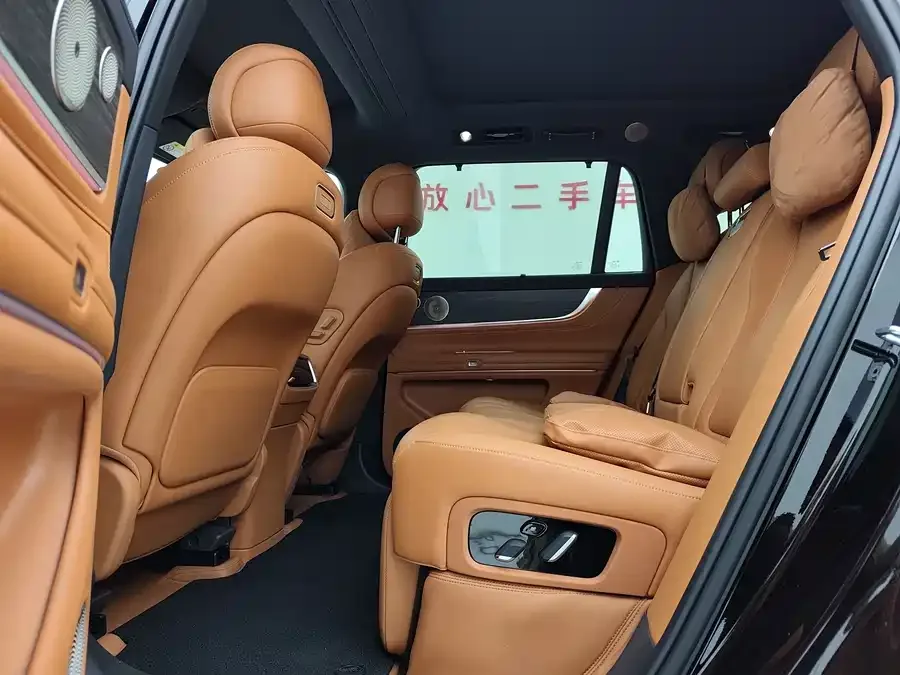 AITO M9 Wenjie M9 2024 Extended Range Max Edition 42kWh 5-seater Edition 2025 — миниатюра 5