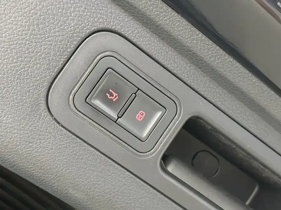 BYD Tang New Energy Tang New Energy 2024 DM-i Honor Edition 112KM Flagship Model 2024 — миниатюра 4