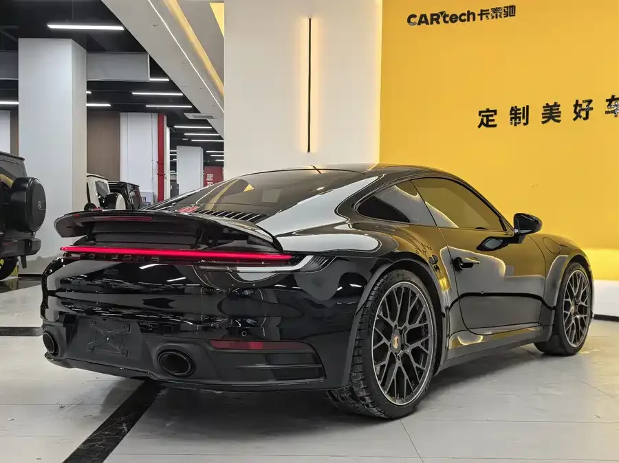 Porsche 911 2023 Carrera 4 3.0T 2023 — миниатюра 3