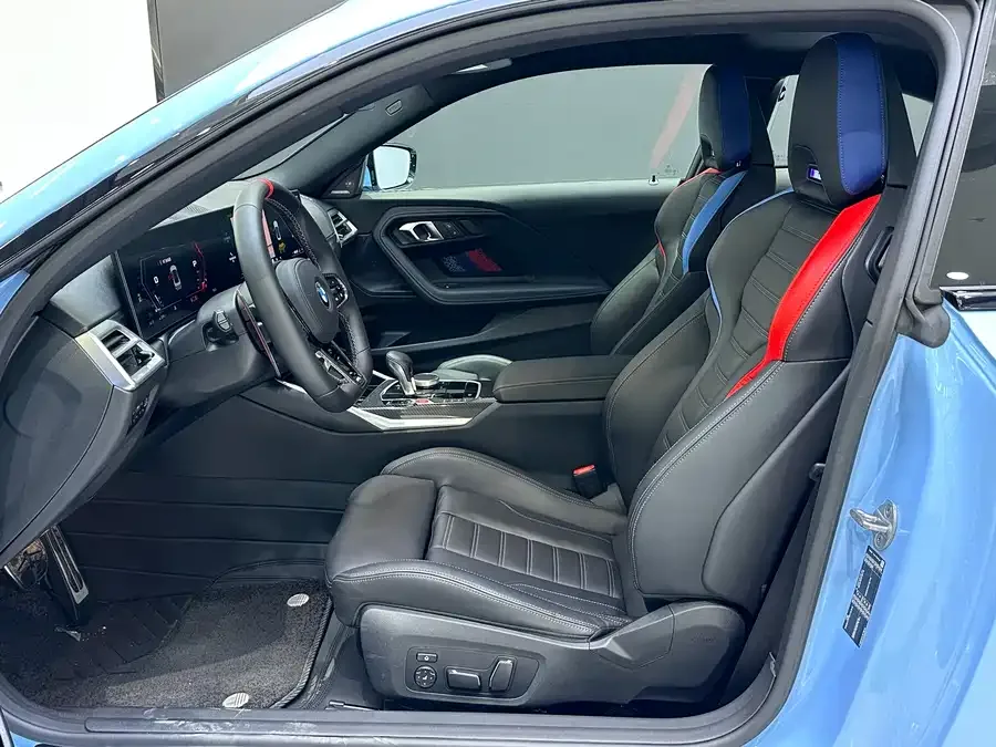 BMW M2 2024 M2 2025 — миниатюра 3