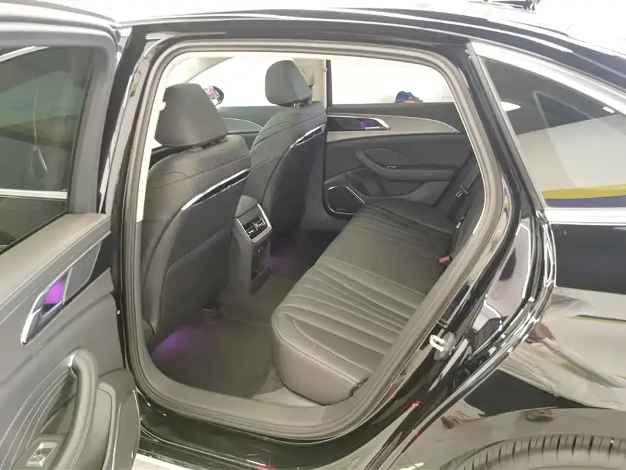 Hongqi H5 Hongqi H5 2023 1.5T DCT Zhilian Qiyun Edition 2022 — миниатюра 5