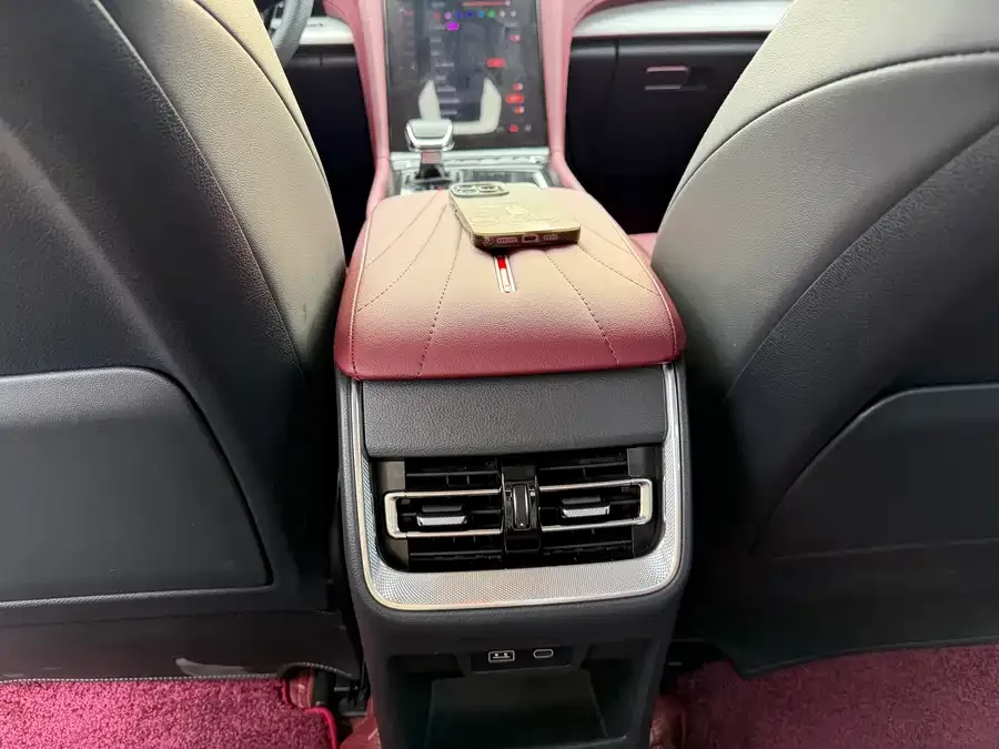 Hongqi H5 Hongqi H5 2025 1.5T DCT Qiyue Edition 2025 — миниатюра 3
