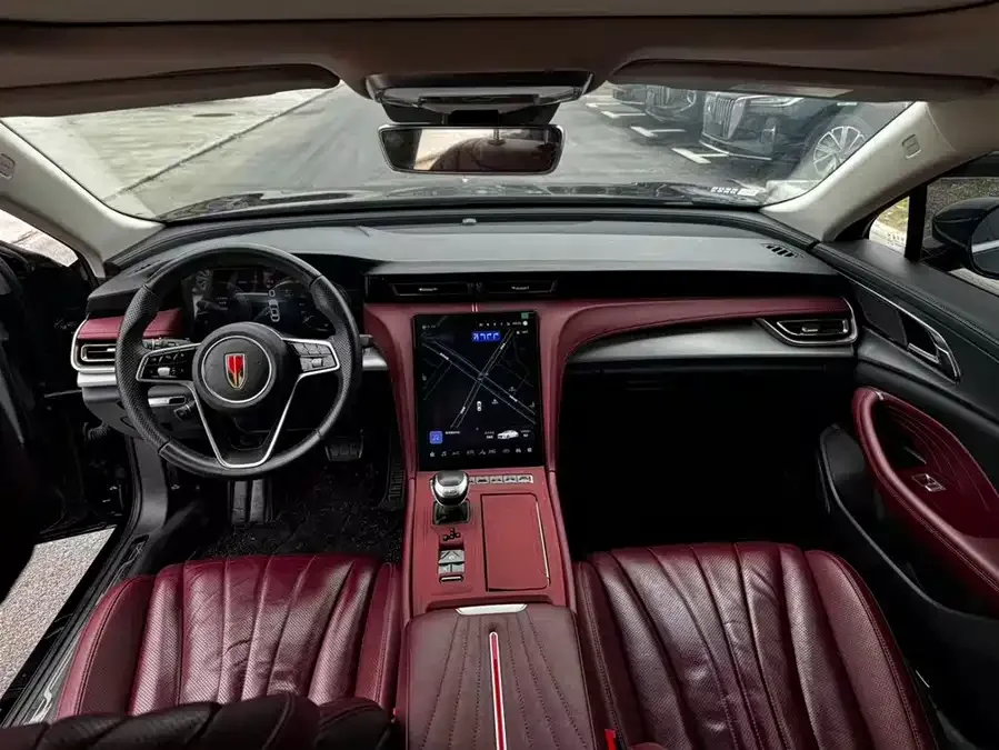 Hongqi H5 Hongqi H5 2023 2.0T Automatic Intelligent Connection Flagship Chang Edition 2024 — миниатюра 3