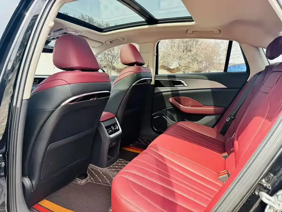 Hongqi H5 Hongqi H5 2024 2.0T Automatic Intelligent Connection Flagship Chang Edition 2024 — миниатюра 2
