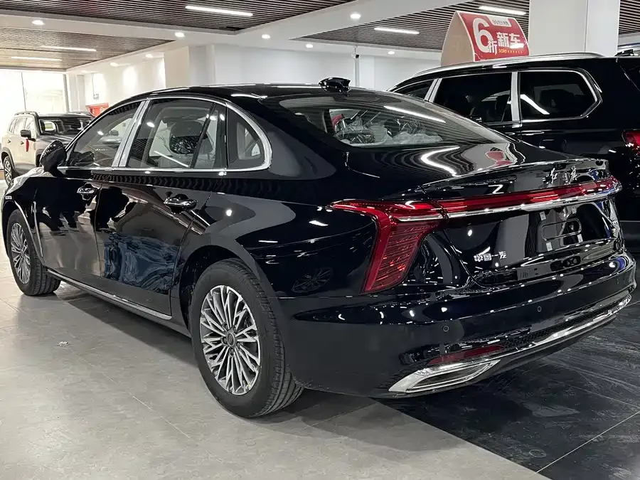 Hongqi H5 Hongqi H5 2025 1.5T DCT Flagship Edition 2026 — миниатюра 2